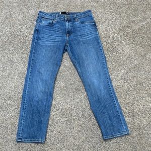 KUT From Kloth REESE ankle straight leg jeans size 6.  EUC.